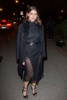 Laetitia Casta feet photo thumbnail