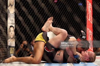 Valentina Shevchenko feet photo thumbnail