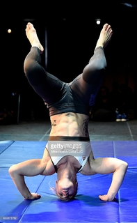 Valentina Shevchenko feet photo thumbnail