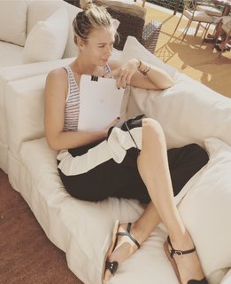 Maria Sharapova feet photo thumbnail