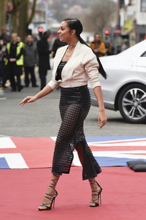 Alesha Dixon feet photo thumbnail