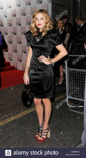 Fearne Cotton feet photo thumbnail
