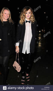 Fearne Cotton feet photo thumbnail