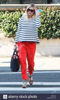 Fearne Cotton feet photo thumbnail