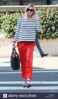 Fearne Cotton feet photo thumbnail