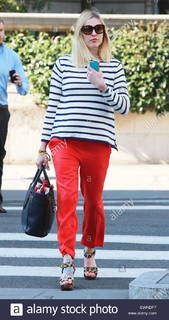 Fearne Cotton feet photo thumbnail