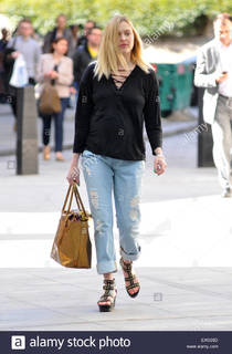 Fearne Cotton feet photo thumbnail