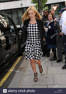 Fearne Cotton feet photo thumbnail