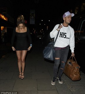 Charlotte Crosby feet photo thumbnail