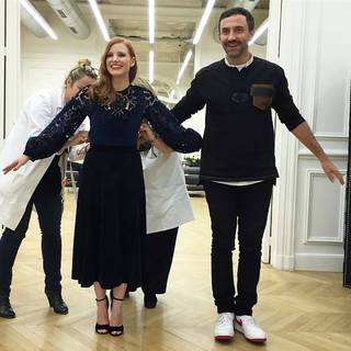 Jessica Chastain feet photo thumbnail