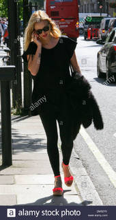 Fearne Cotton feet photo thumbnail