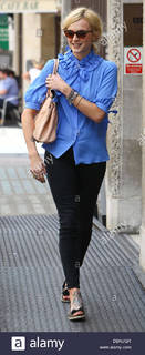 Fearne Cotton feet photo thumbnail