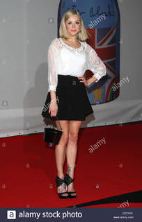 Fearne Cotton feet photo thumbnail