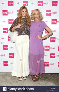 Fearne Cotton feet photo thumbnail