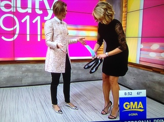 Amy Robach feet photo thumbnail