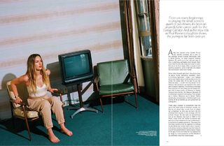 Leighton Meester feet photo thumbnail