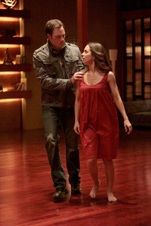 Eliza Dushku feet photo thumbnail
