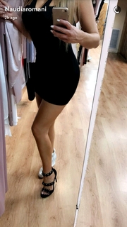 Claudia Romani feet photo thumbnail