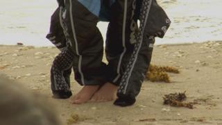 Danica Patrick feet photo thumbnail