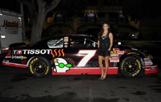 Danica Patrick feet photo thumbnail