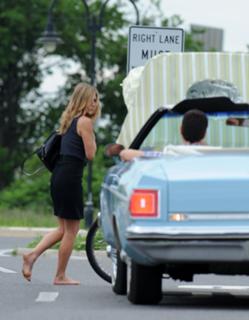 Jennifer Aniston feet photo thumbnail