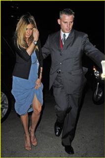 Jennifer Aniston feet photo thumbnail