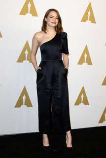 Emma Stone feet photo thumbnail