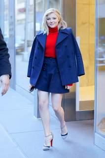 Chloë Grace Moretz feet photo thumbnail