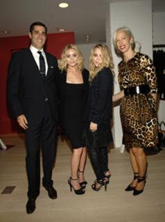 Ashley Olsen feet photo thumbnail