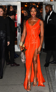 Naomi Campbell feet photo thumbnail
