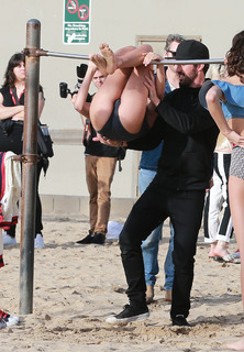 Hailey Bieber feet photo thumbnail