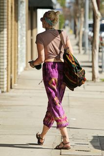 Paris Jackson feet photo thumbnail