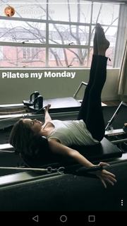 Debby Ryan feet photo thumbnail