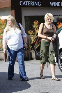 Paris Jackson feet photo thumbnail