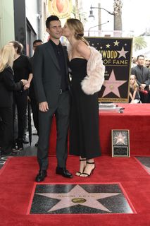 Behati Prinsloo feet photo thumbnail