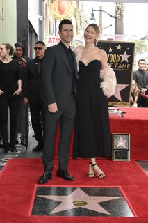 Behati Prinsloo feet photo thumbnail