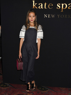 Jamie Chung feet photo thumbnail