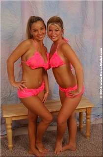 Christina Model feet photo thumbnail