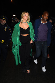 Sofia Richie feet photo thumbnail