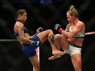 Holly Holm feet photo thumbnail