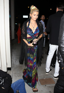Paris Jackson feet photo thumbnail