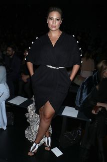 Ashley Graham feet photo thumbnail