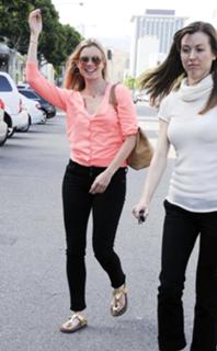 Amy Smart feet photo thumbnail