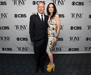 Mary-Louise Parker feet photo thumbnail