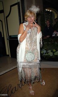 Emma Thompson feet photo thumbnail