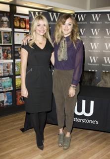 Fearne Cotton feet photo thumbnail