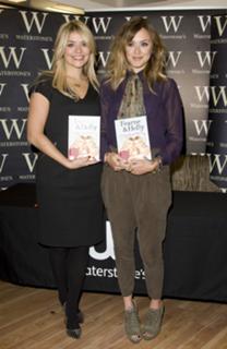 Fearne Cotton feet photo thumbnail