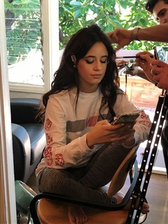 Camila Cabello feet photo thumbnail