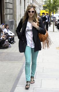 Fearne Cotton feet photo thumbnail