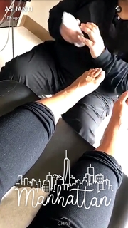Ashanti feet photo thumbnail